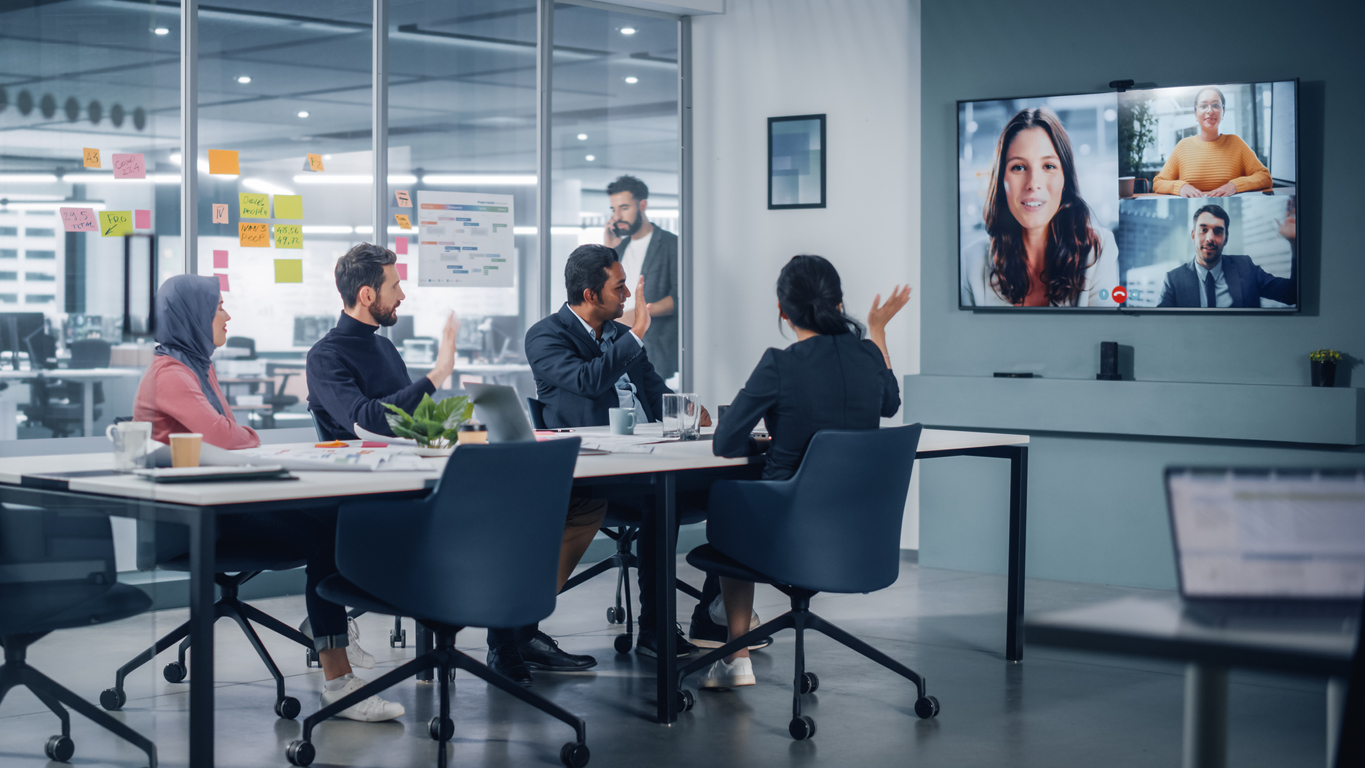 Strategies for Hosting a Successful Hybrid Nonprofit Board Meeting